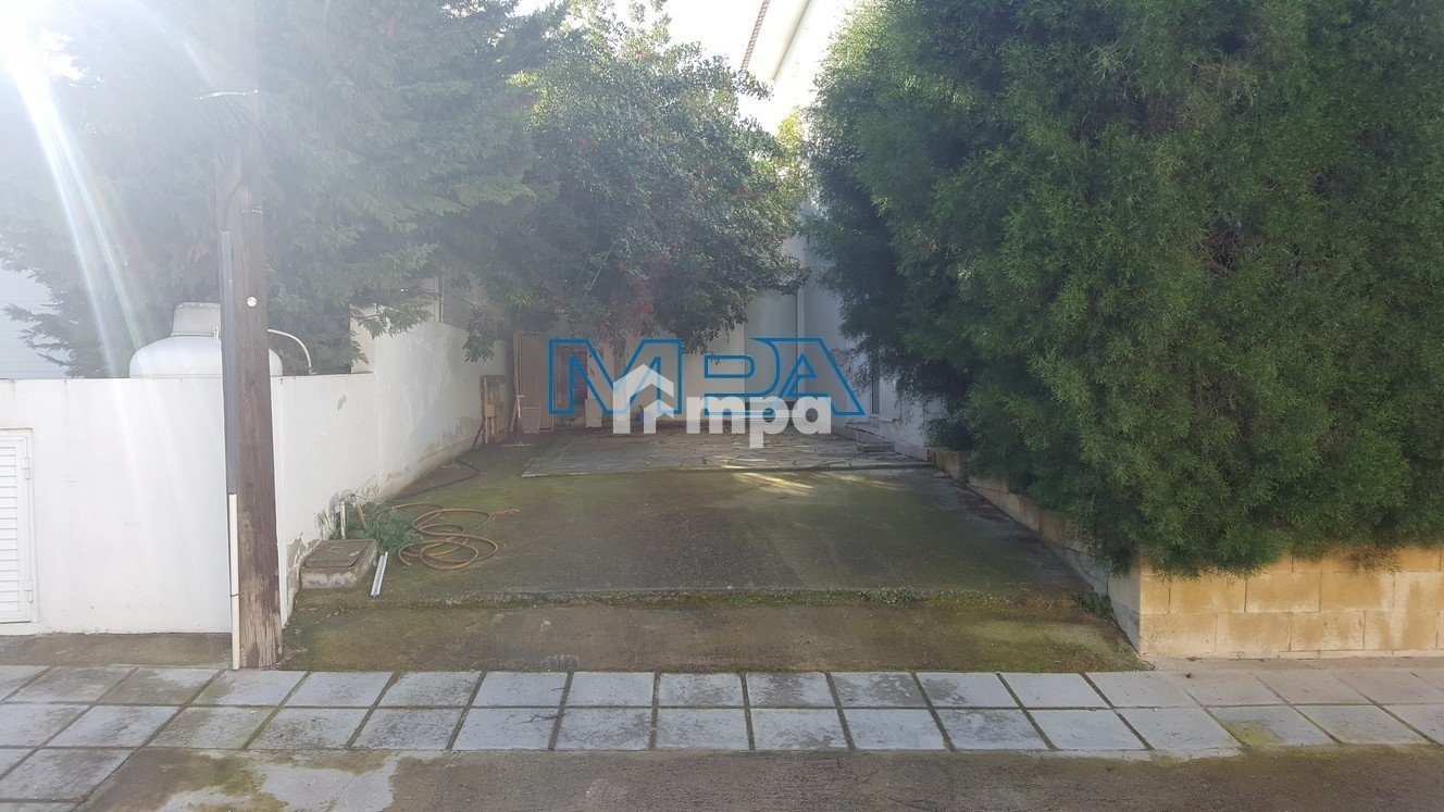 5 Bedroom House for Sale in Pera Chorio, Nicosia District