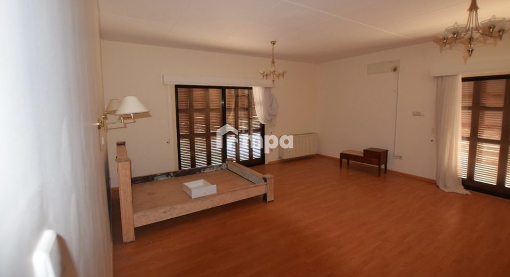 5 Bedroom House for Sale in Strovolos, Nicosia District