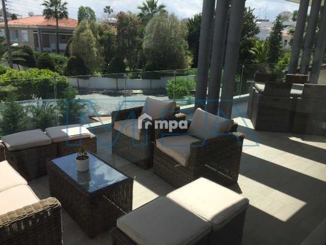 5 Bedroom House for Sale in Strovolos, Nicosia District