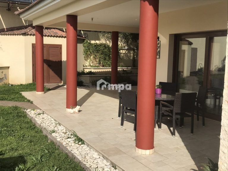 6+ Bedroom House for Sale in Tseri, Nicosia District