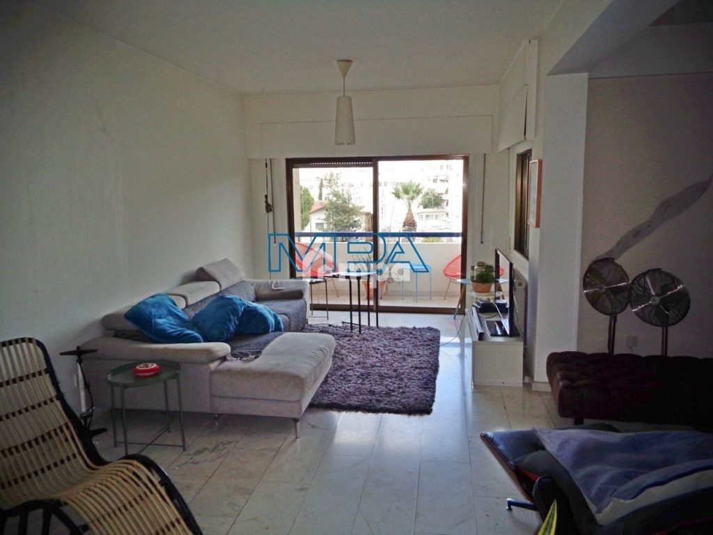 2 Bedroom Apartment for Sale in Agioi Omologites, Nicosia District