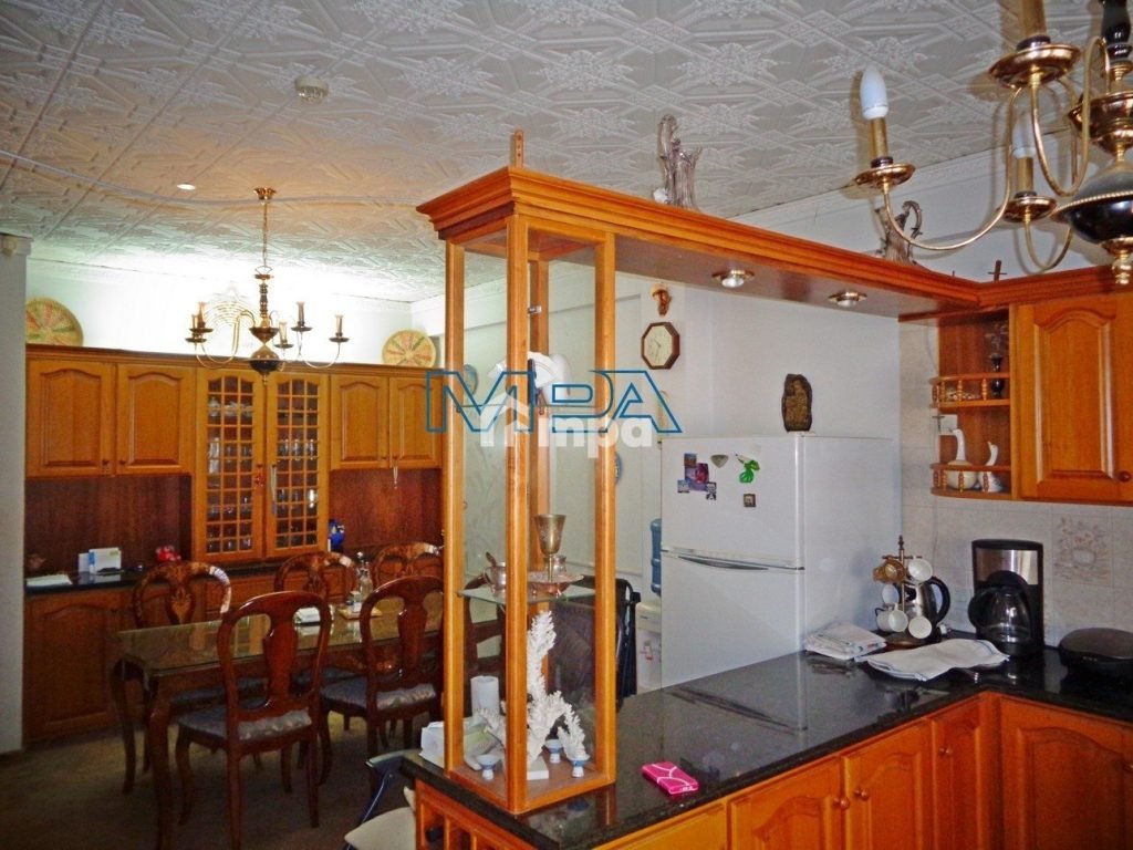 6+ Bedroom House for Sale in Kapedes, Nicosia District