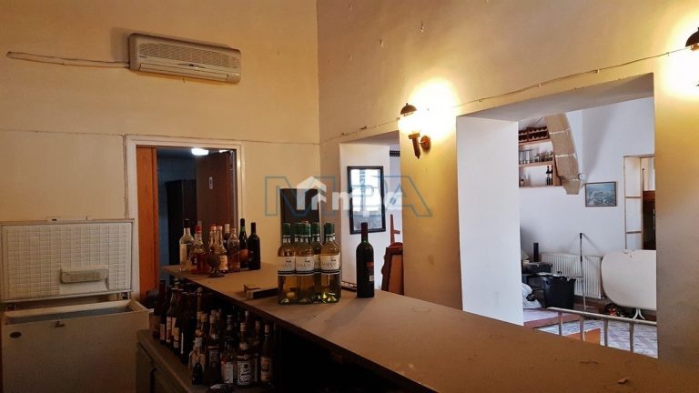 3 Bedroom House for Sale in Agioi Omologites, Nicosia District