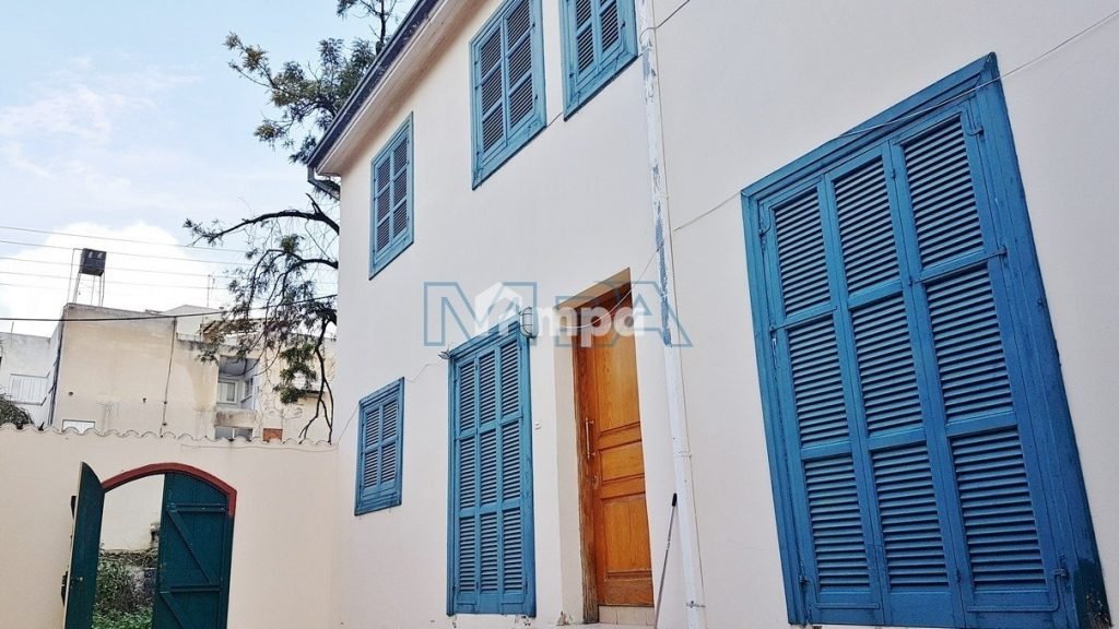 3 Bedroom House for Sale in Agioi Omologites, Nicosia District