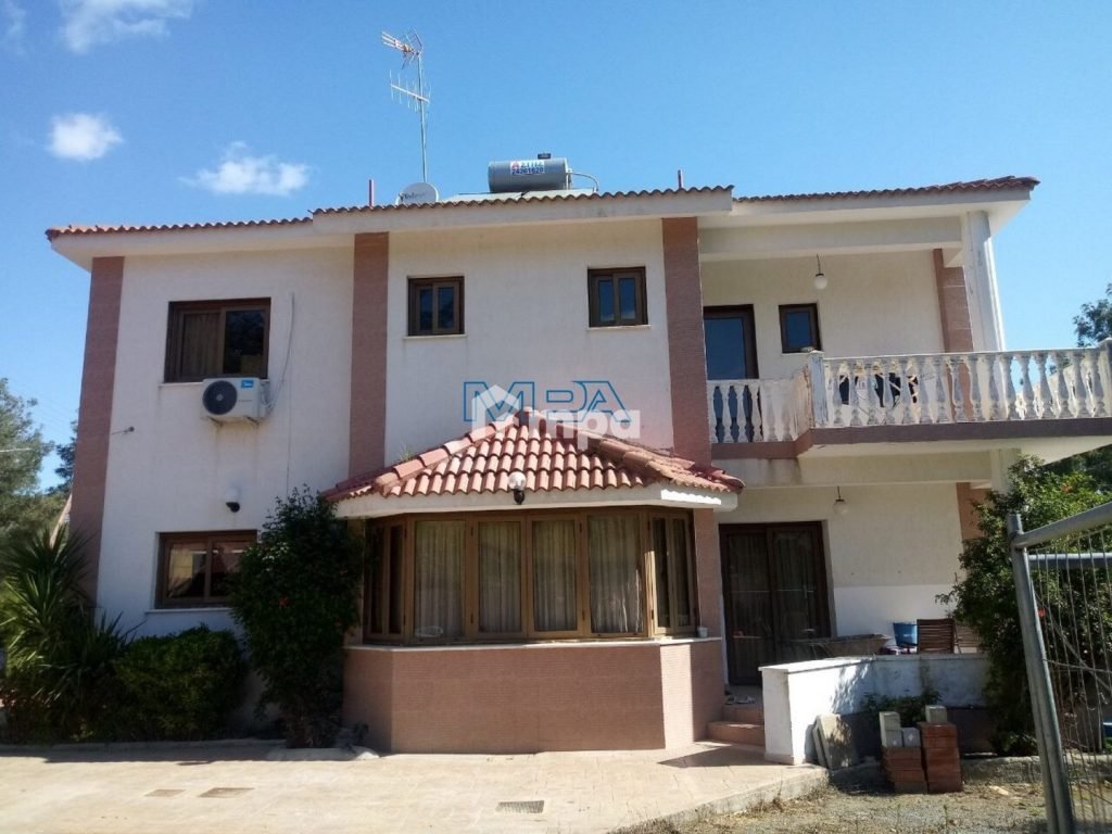 3 Bedroom House for Sale in Sia, Nicosia District