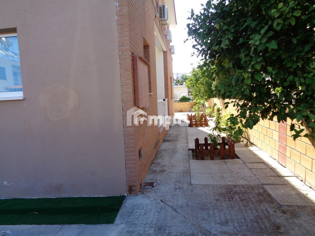 350m² Building for Sale in Agios Dometios, Nicosia District