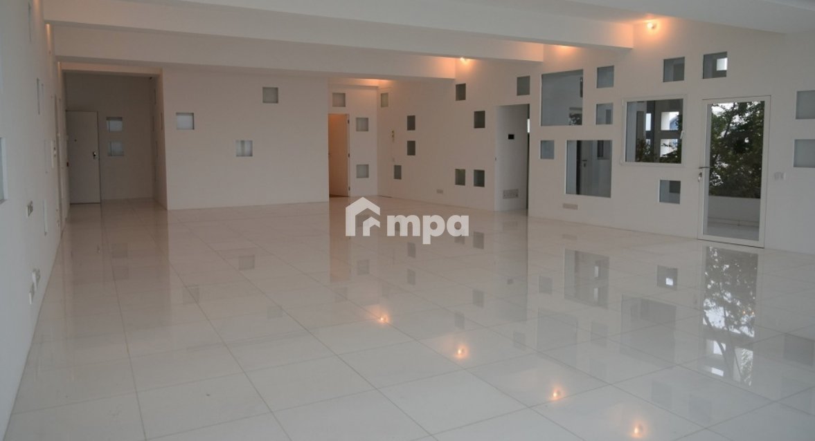 4 Bedroom Apartment for Sale in Nicosia District