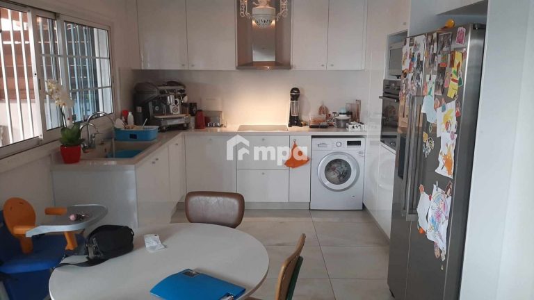 3 Bedroom House for Sale in Aglantzia, Nicosia District