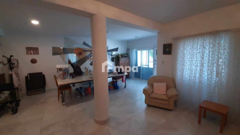 3 Bedroom House for Sale in Aglantzia, Nicosia District
