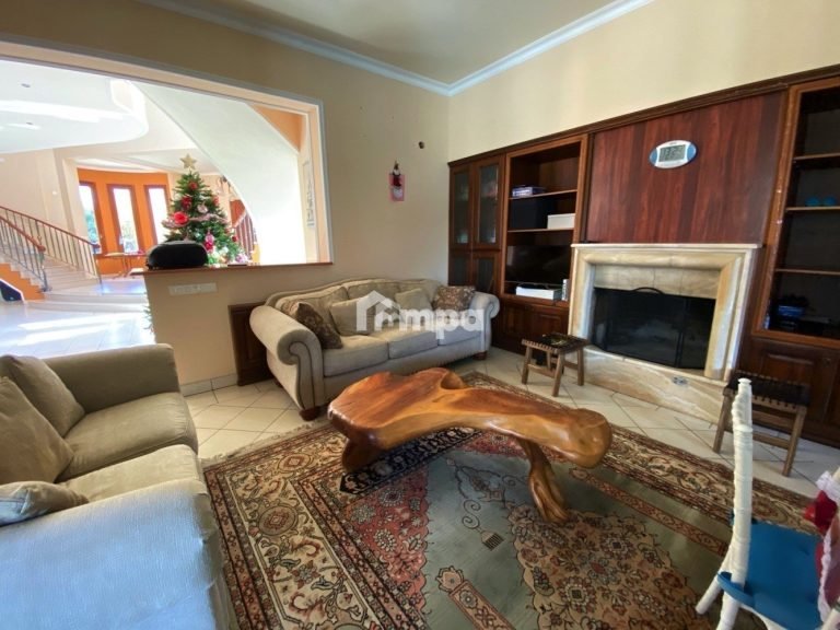 5 Bedroom House for Sale in Latsia, Nicosia District