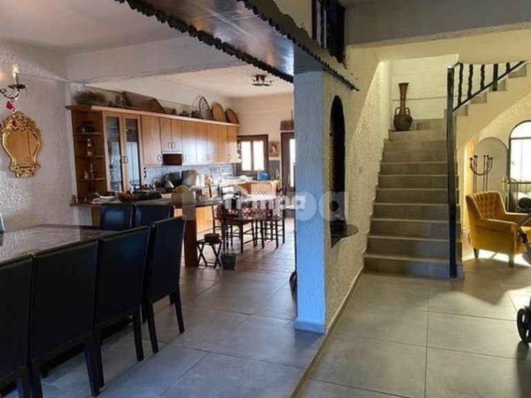 Cheap Houses and Villas for Sale Nicosia up to 800000 euro