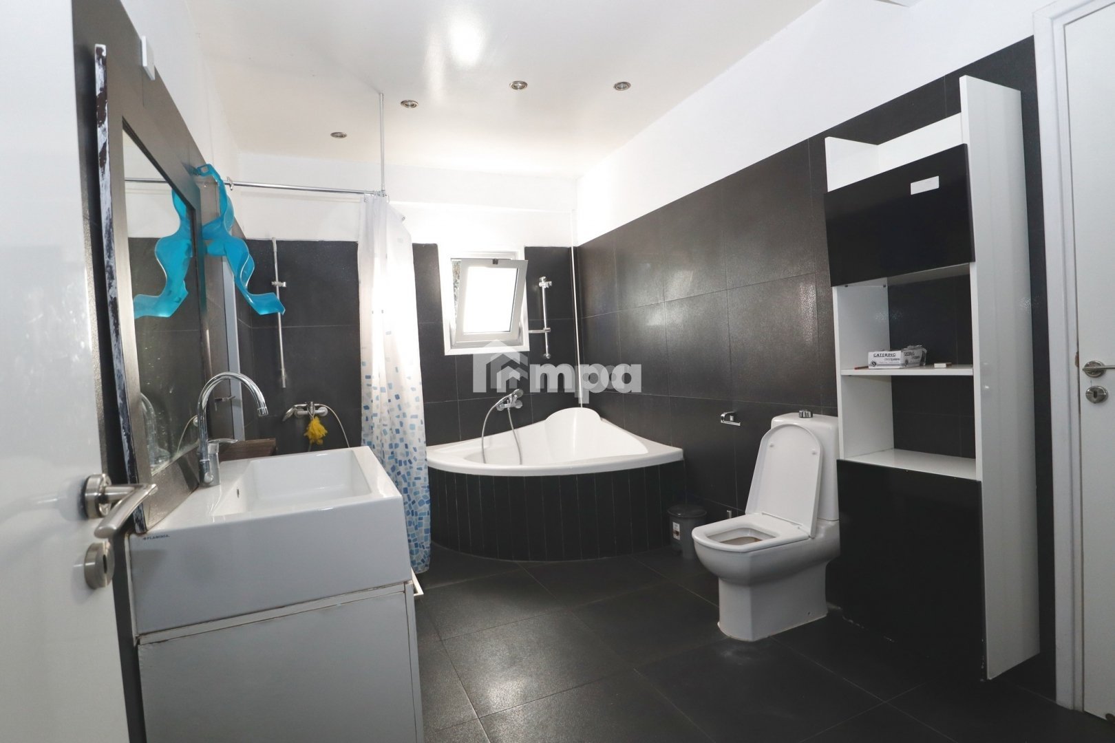 4 Bedroom Apartment for Sale in Tseri, Nicosia District