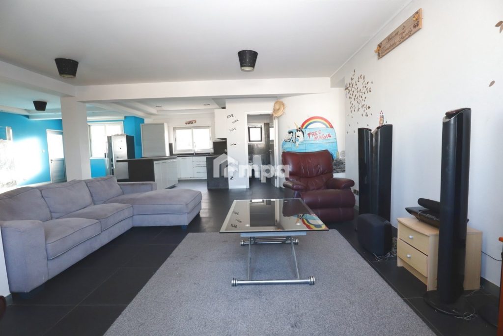 4 Bedroom Apartment for Sale in Tseri, Nicosia District