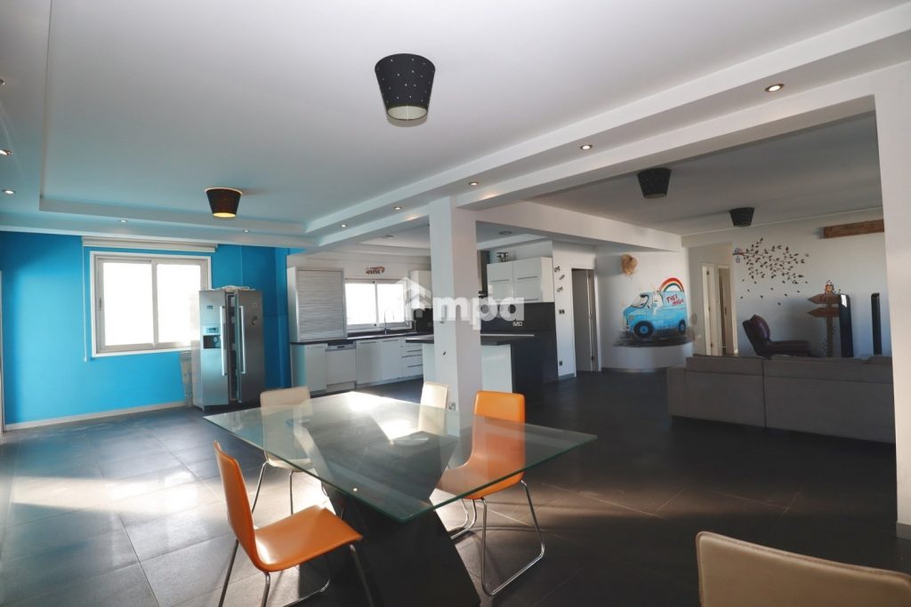 4 Bedroom Apartment for Sale in Tseri, Nicosia District