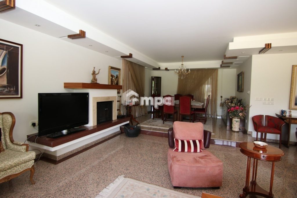 4 Bedroom House for Sale in Latsia, Nicosia District