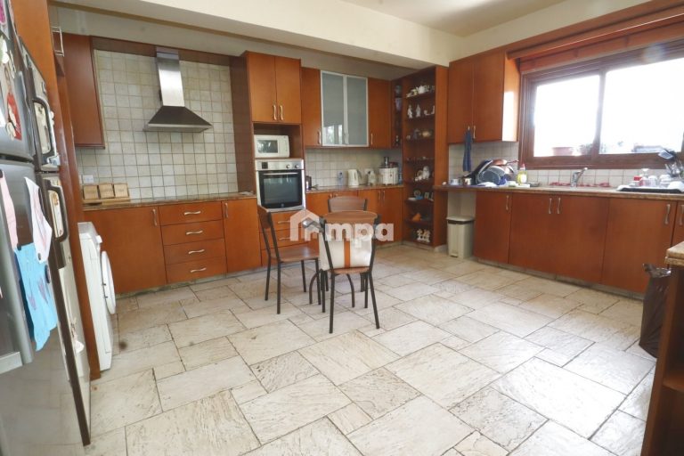 3 Bedroom House for Sale in Lakatamia, Nicosia District