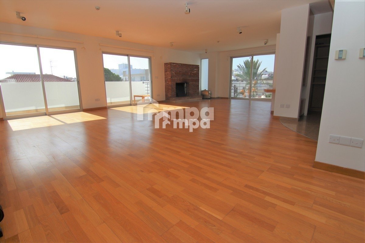 3 Bedroom Apartment for Sale in Strovolos, Nicosia District