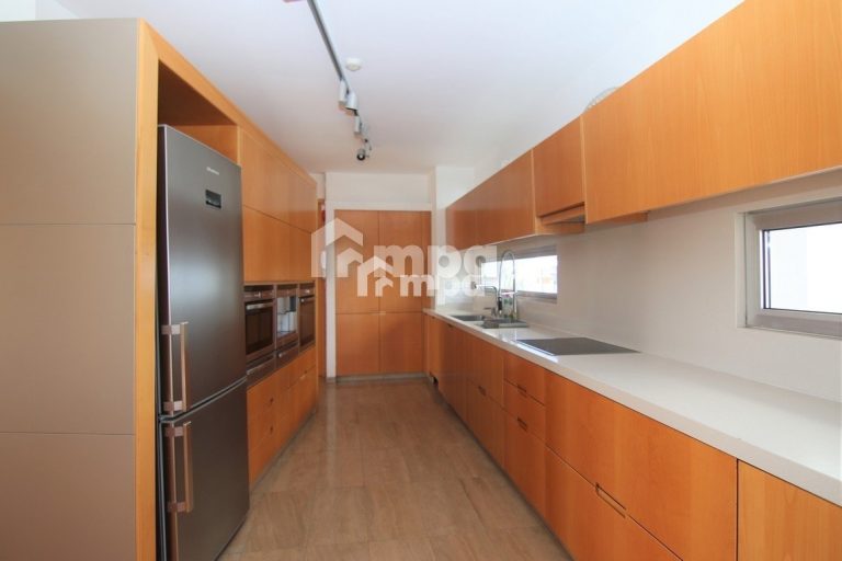 3 Bedroom Apartment for Sale in Strovolos, Nicosia District