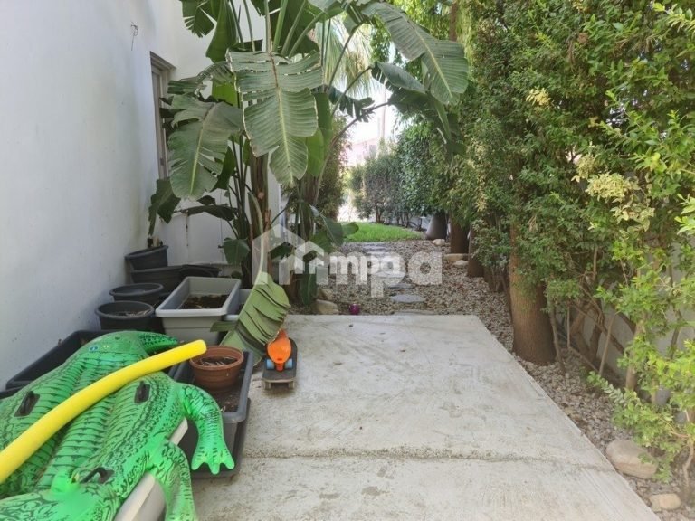3 Bedroom House for Sale in Agioi Trimithias, Nicosia District
