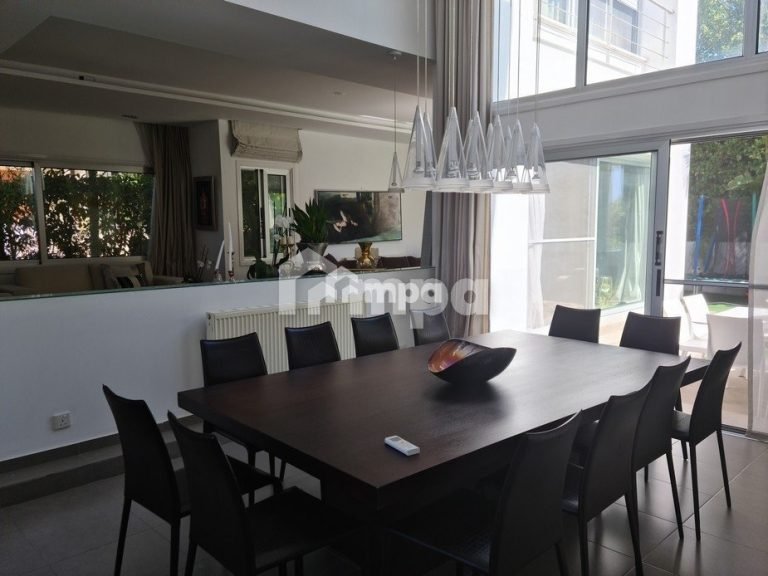 Cheap Houses and Villas for Sale Nicosia up to 600000 euro