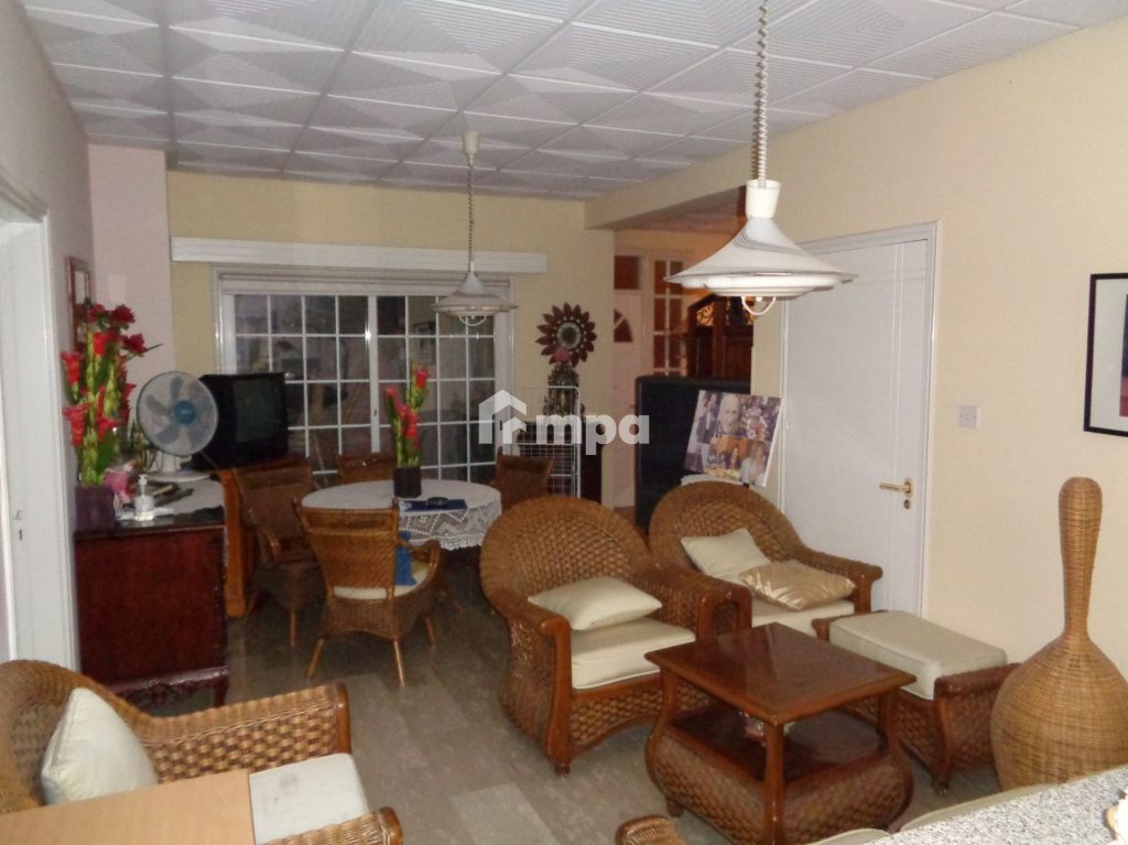 350m² Building for Sale in Lakatamia, Nicosia District