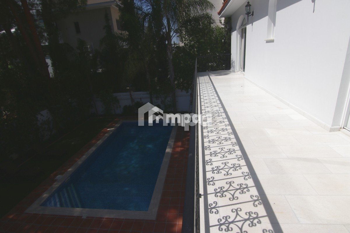 5 Bedroom House for Sale in Engomi, Nicosia District