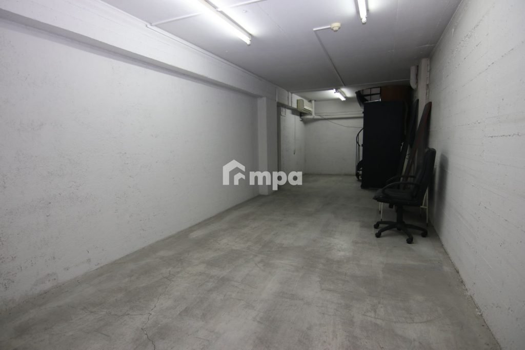 107m² Commercial for Sale in Nicosia District