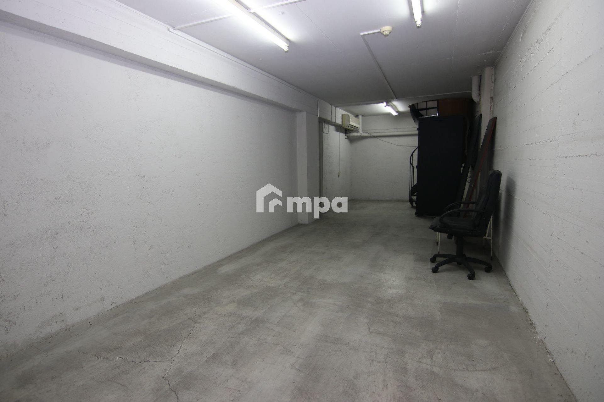 107m² Commercial for Sale in Nicosia District