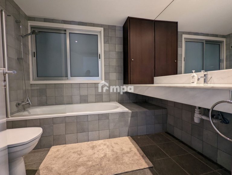 3 Bedroom Apartment for Sale in Strovolos, Nicosia District