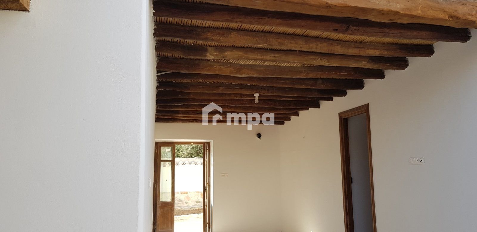 6+ Bedroom House for Sale in Kampia, Nicosia District