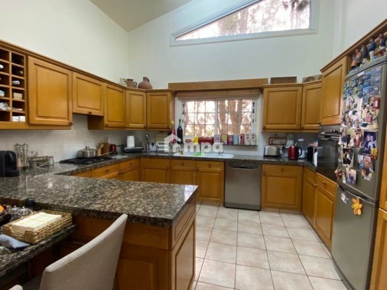3 Bedroom House for Sale in Nicosia District