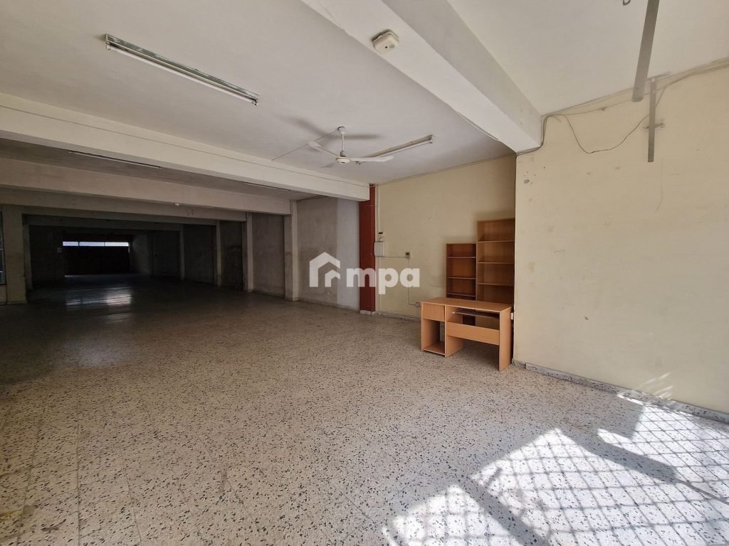 1080m² Building for Sale in Nicosia District