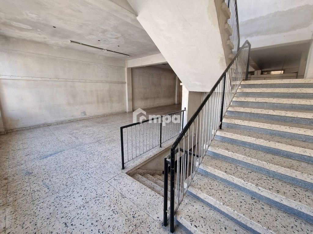 1080m² Building for Sale in Nicosia District