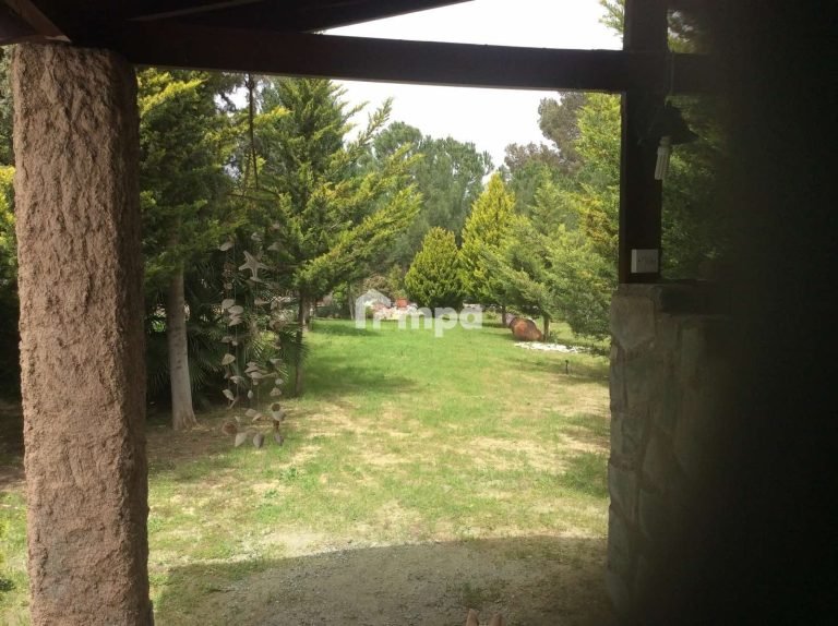4 Bedroom House for Sale in Klirou, Nicosia District