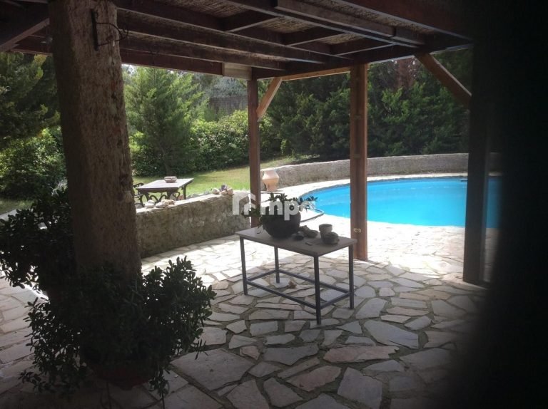 4 Bedroom House for Sale in Klirou, Nicosia District