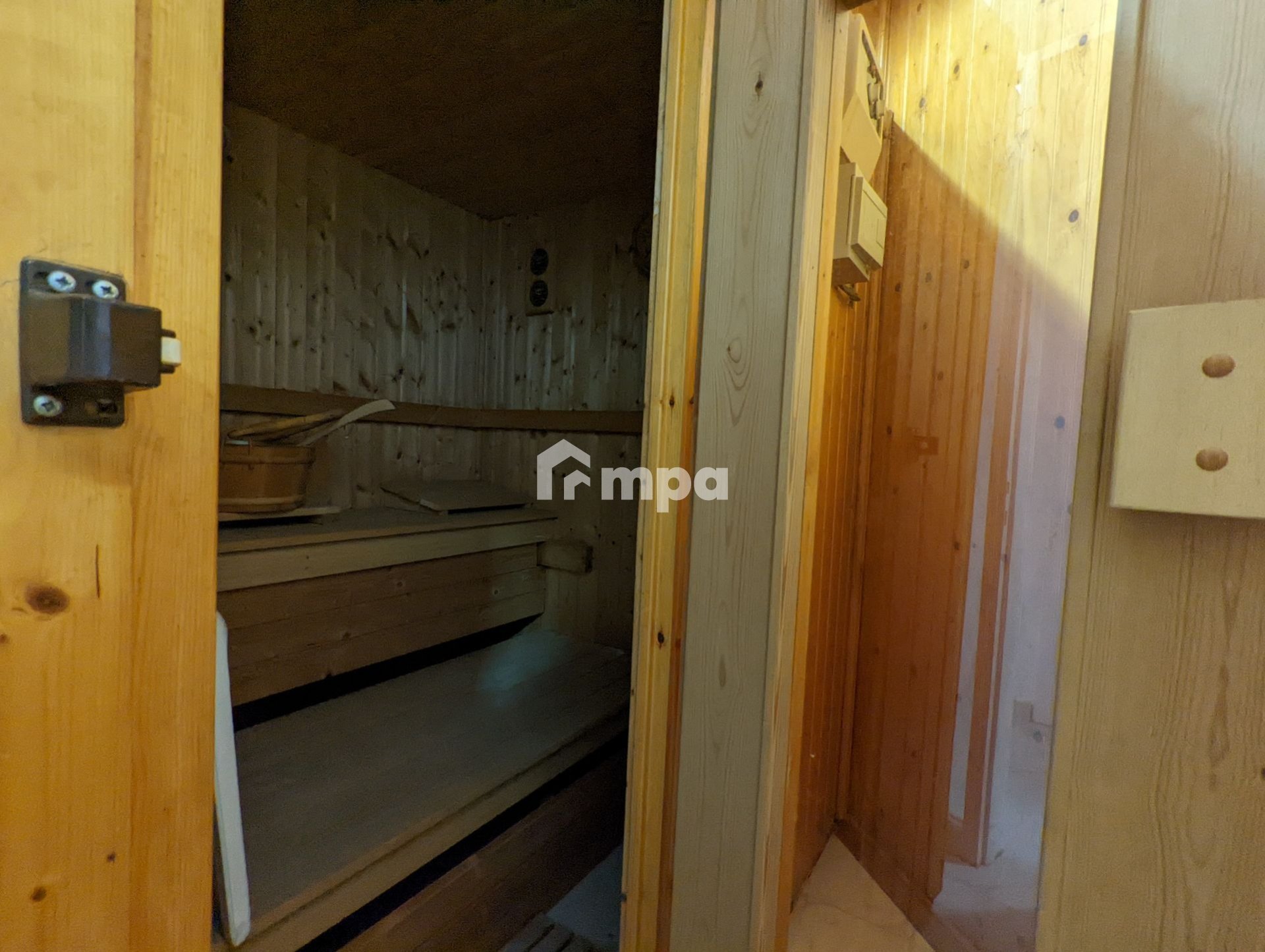6+ Bedroom House for Sale in Nicosia District