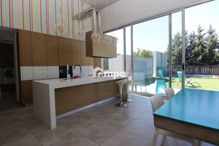 Cheap Houses and Villas for Sale Nicosia up to 700000 euro