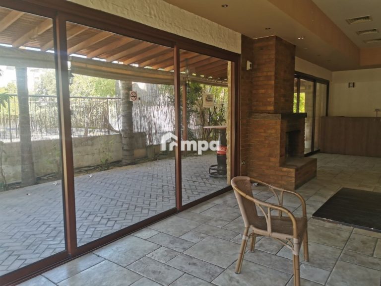 200m² Building for Sale in Aglantzia, Nicosia District