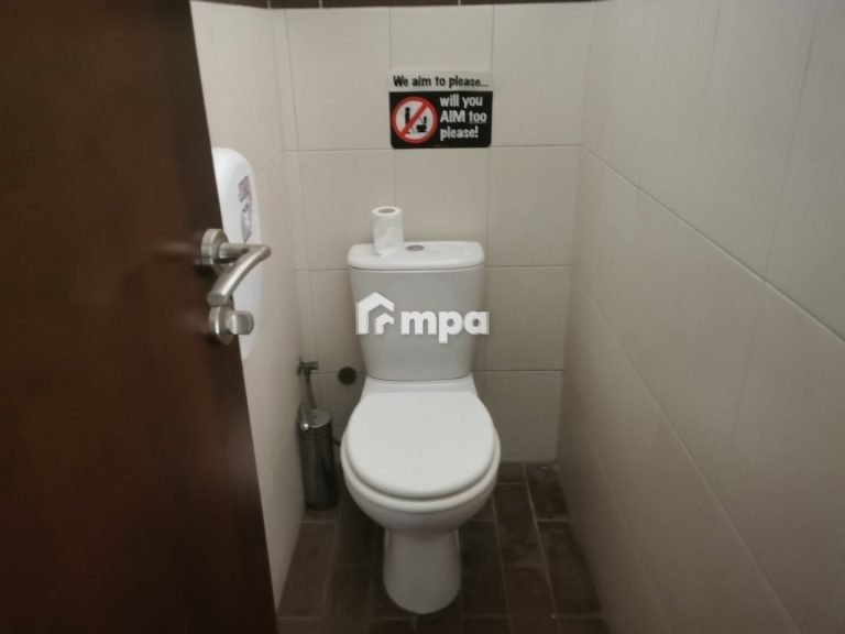 200m² Building for Sale in Aglantzia, Nicosia District