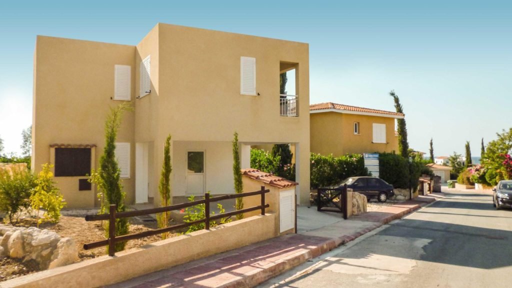 2 Bedroom House for Sale in Argaka, Paphos District