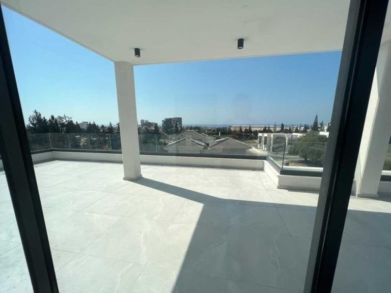 3 Bedroom Apartment for Sale in Germasogeia, Limassol District