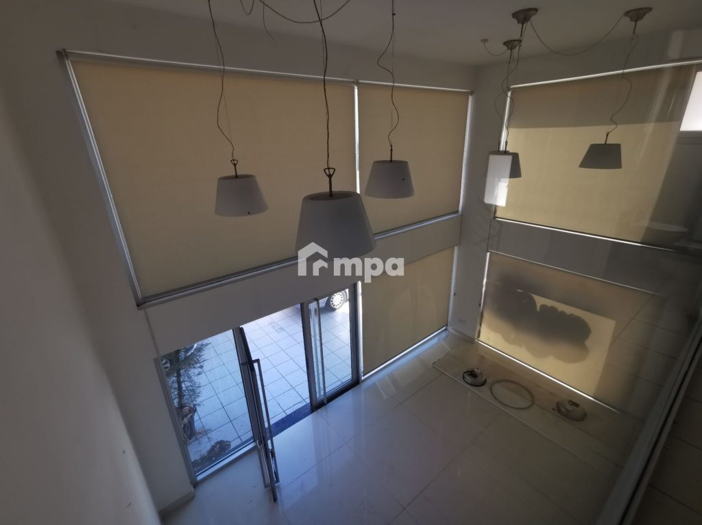 85m² Commercial for Rent in Engomi, Nicosia District