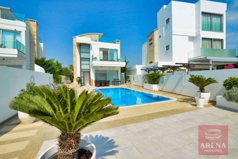 5 Bedroom House for Sale in Protaras, Famagusta District