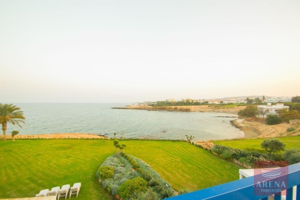 5 Bedroom Villa for Sale in Famagusta District