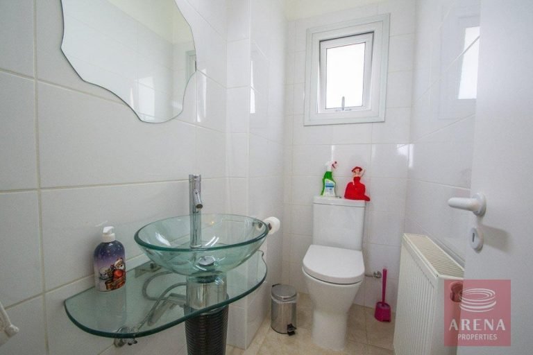 4 Bedroom Villa for Sale in Frenaros, Famagusta District
