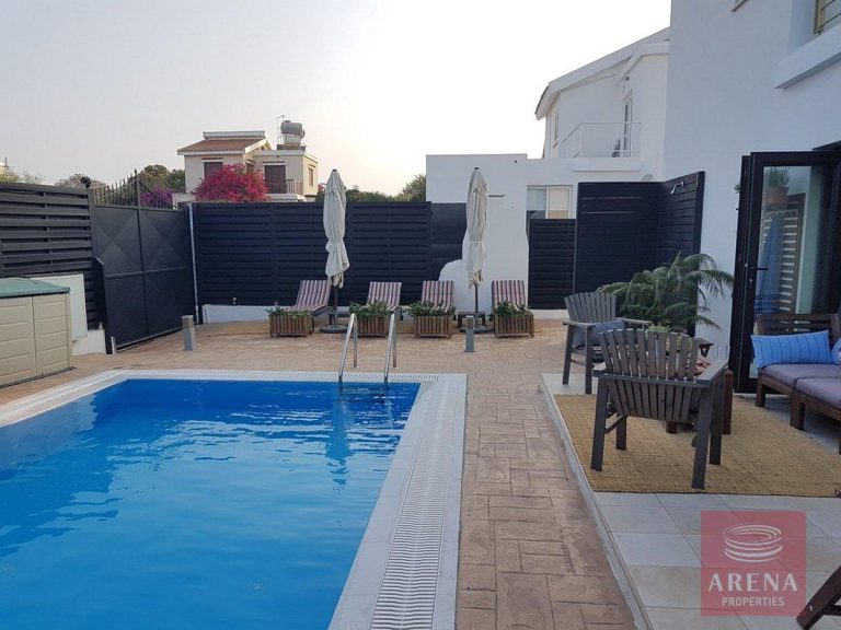 2 Bedroom Villa for Sale in Pernera, Famagusta District
