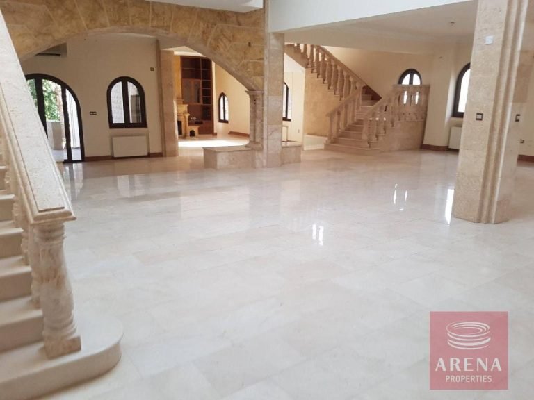 5 Bedroom Villa for Sale in Oroklini, Larnaca District