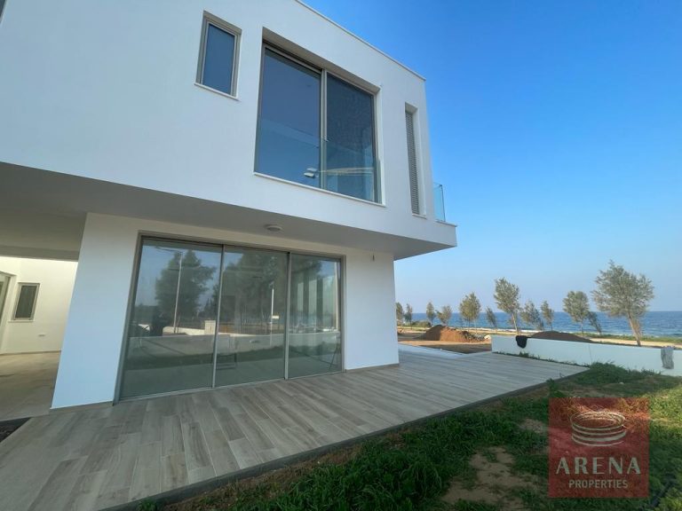 6+ Bedroom House for Sale in Famagusta District