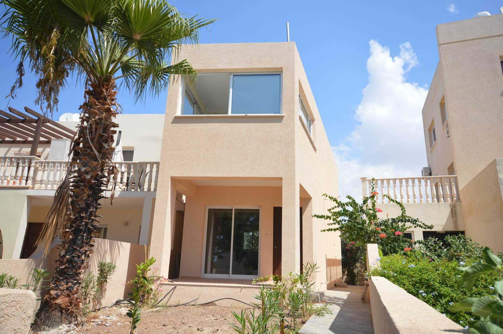 3 Bedroom Villa for Sale in Paphos – Moutallos