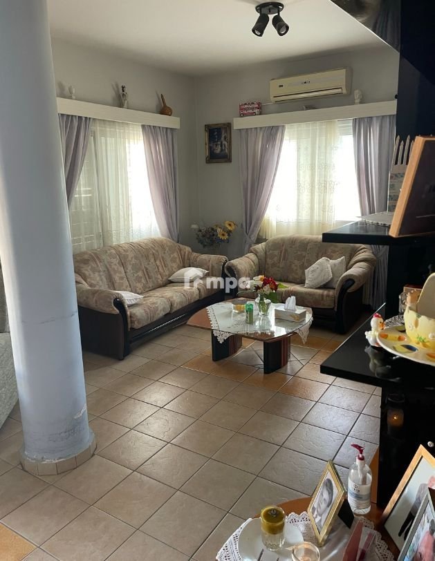 Cheap Houses and Villas for Sale Nicosia up to 600000 euro